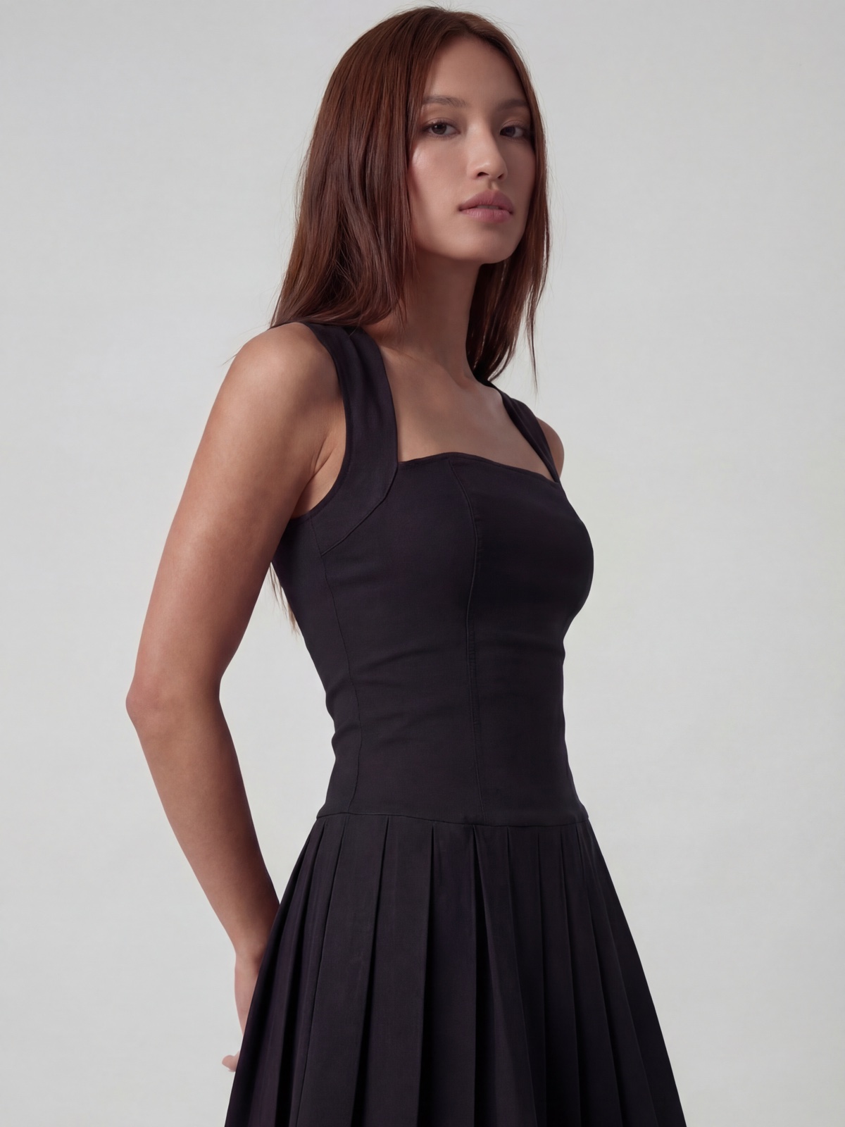 Soft Practice seasonal e-commerce fashion image 2